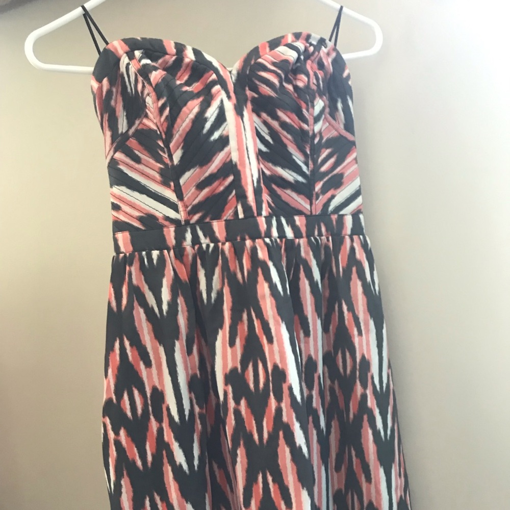 Strapless Guess Printed Dress